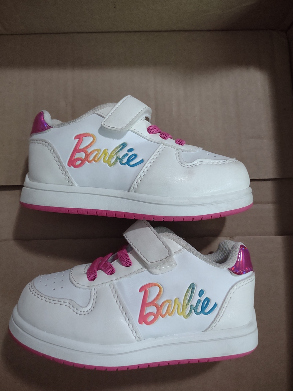 Size 7C White "Barbie" Rainbow Design EUC